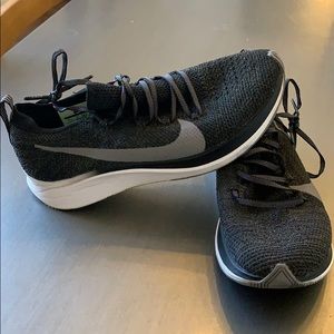 Nike Zoom Fly Flyknits